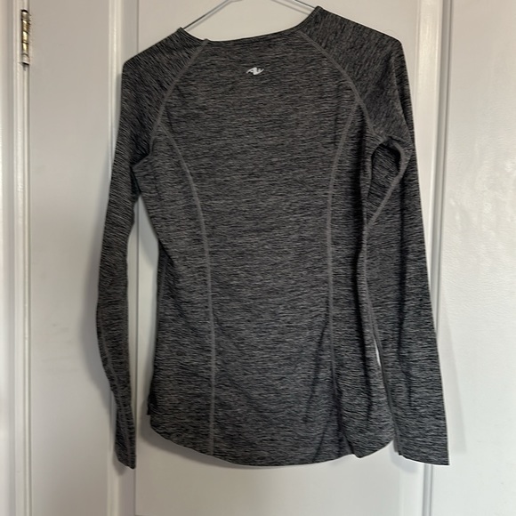 Athletic Works long sleeve workout top - 5 for $20 for items marked with ⭐️ - Picture 3 of 3